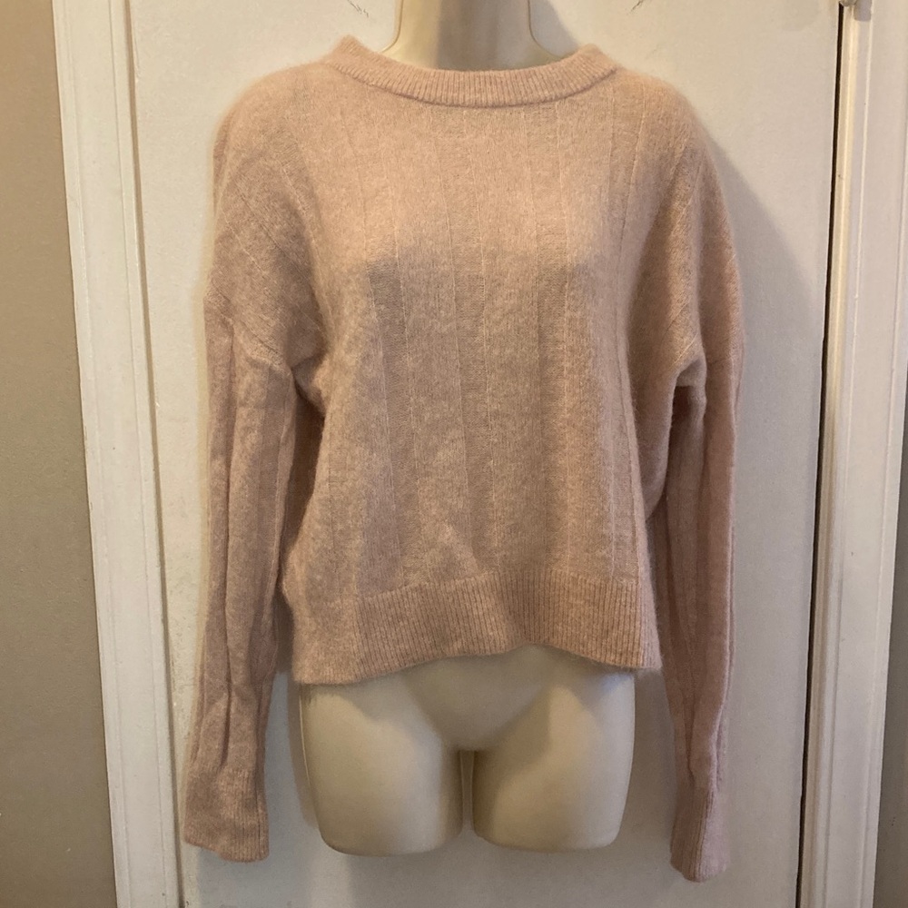 Unbranded XS Soft Pink Sweater mohair wool blend 24-577-1
